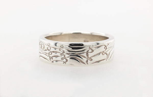 Gents Embossed Ring 7.57g