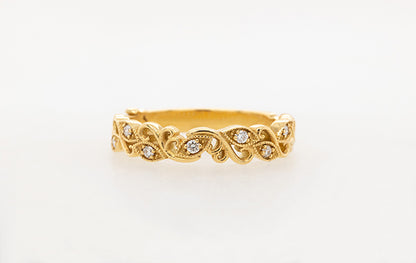 Wedding Ring Filigree with Diamonds