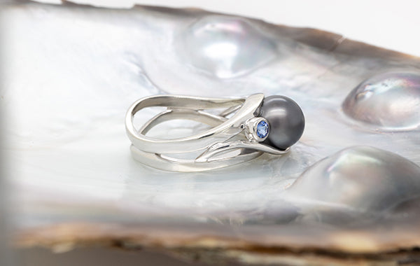 Pearl & Tanzanite Swirl Ring