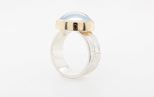 Mabe Pearl Ring Embossed Band