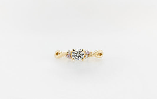 Engagement Ring 0.40ct G & 6PP Pink Diamonds