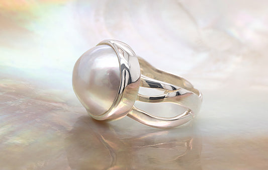Mabe Penguin Ring