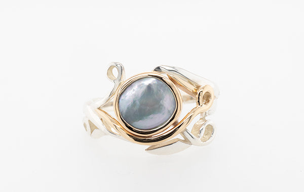 Mabe Vine Ring