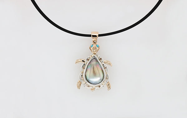 Turtle (Articulated) Mabe Pendant, Turquoise, Chapagne Diamonds