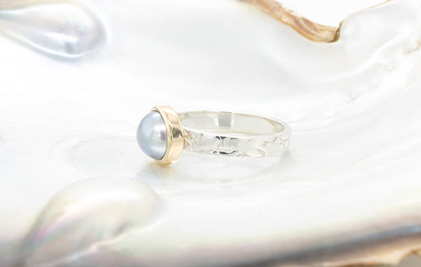 Pearl Embossed Bezel Ring