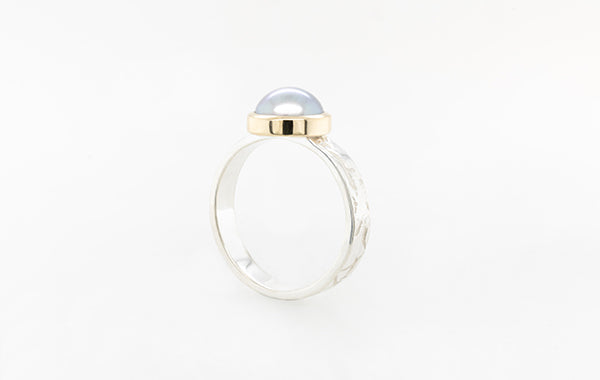 Pearl Embossed Bezel Ring