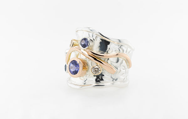 Embossed Wide Molten Tanzanite Sapphire Ring