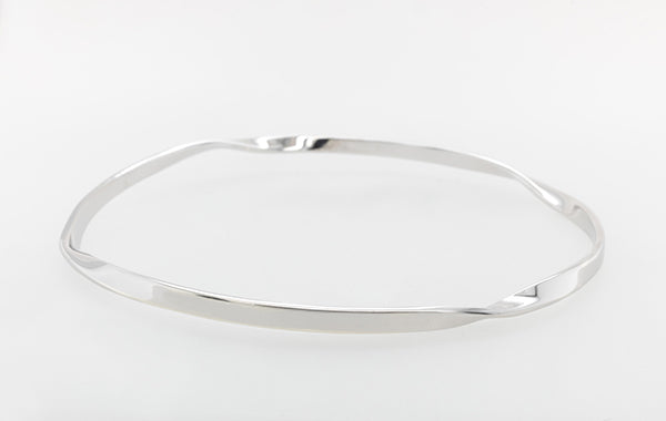 Organic Twist Bangle White