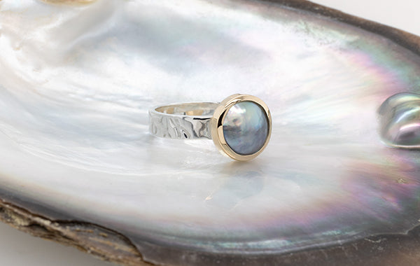 Mabe Embossed Two-Tone Ring
