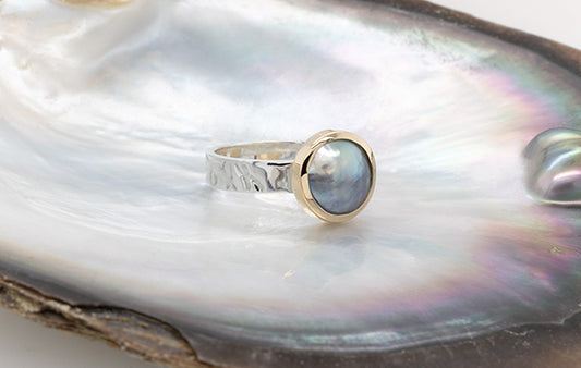 Mabe Embossed Two-Tone Ring