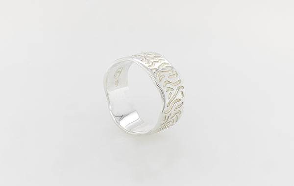 Wedding Ring Shaped Bark Cross Design