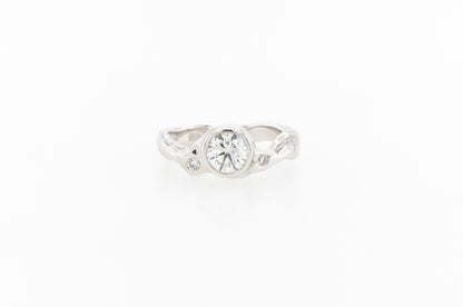 Engagement Molten Diamond Ring