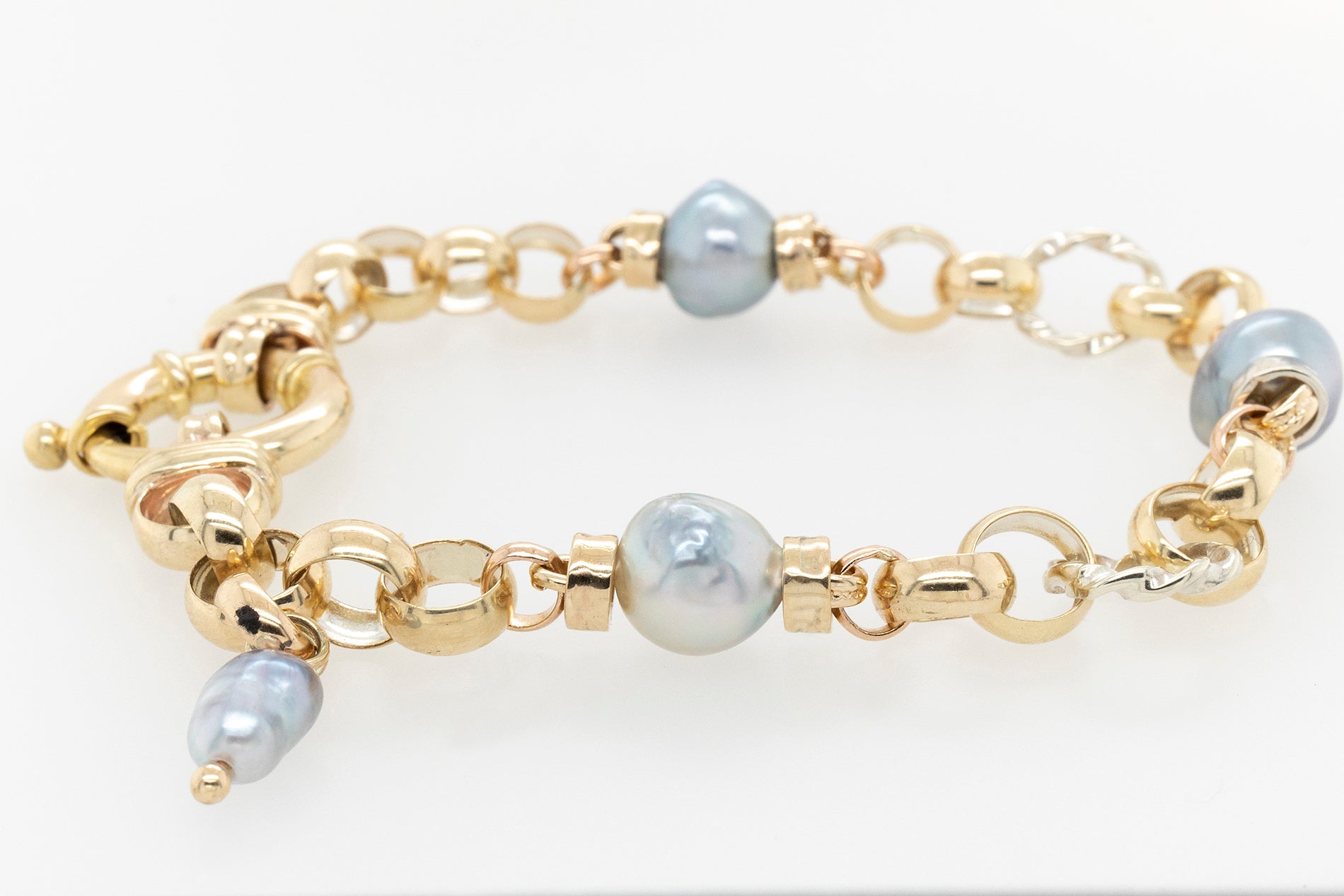 Pearl & Keshi Belcher Two Tone Bracelet 