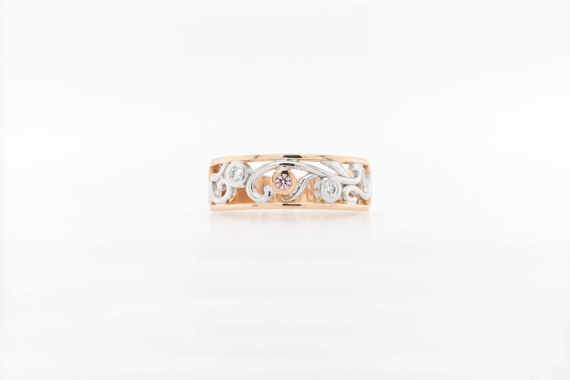 Swirl/ Vine Pink & White Diamond Ring 18WR