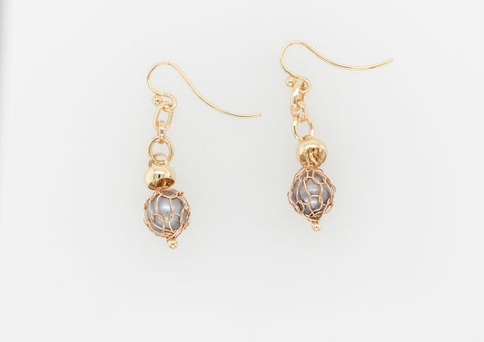 Abrolhos Pearl Knitted Chain Earrings Two-tone 9YR