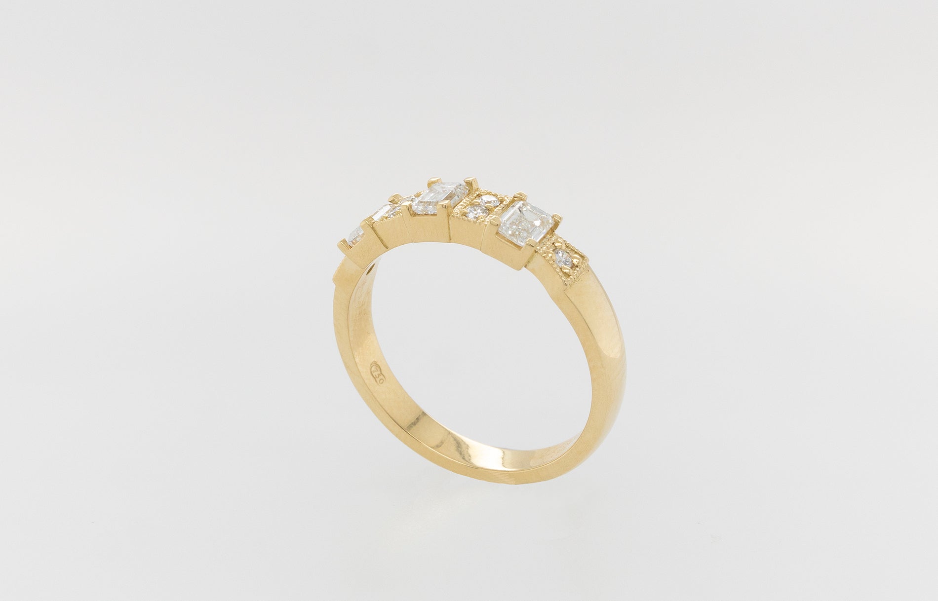 Emerald Cut, Round Milgrain Eternity Ring 18ct yellow 