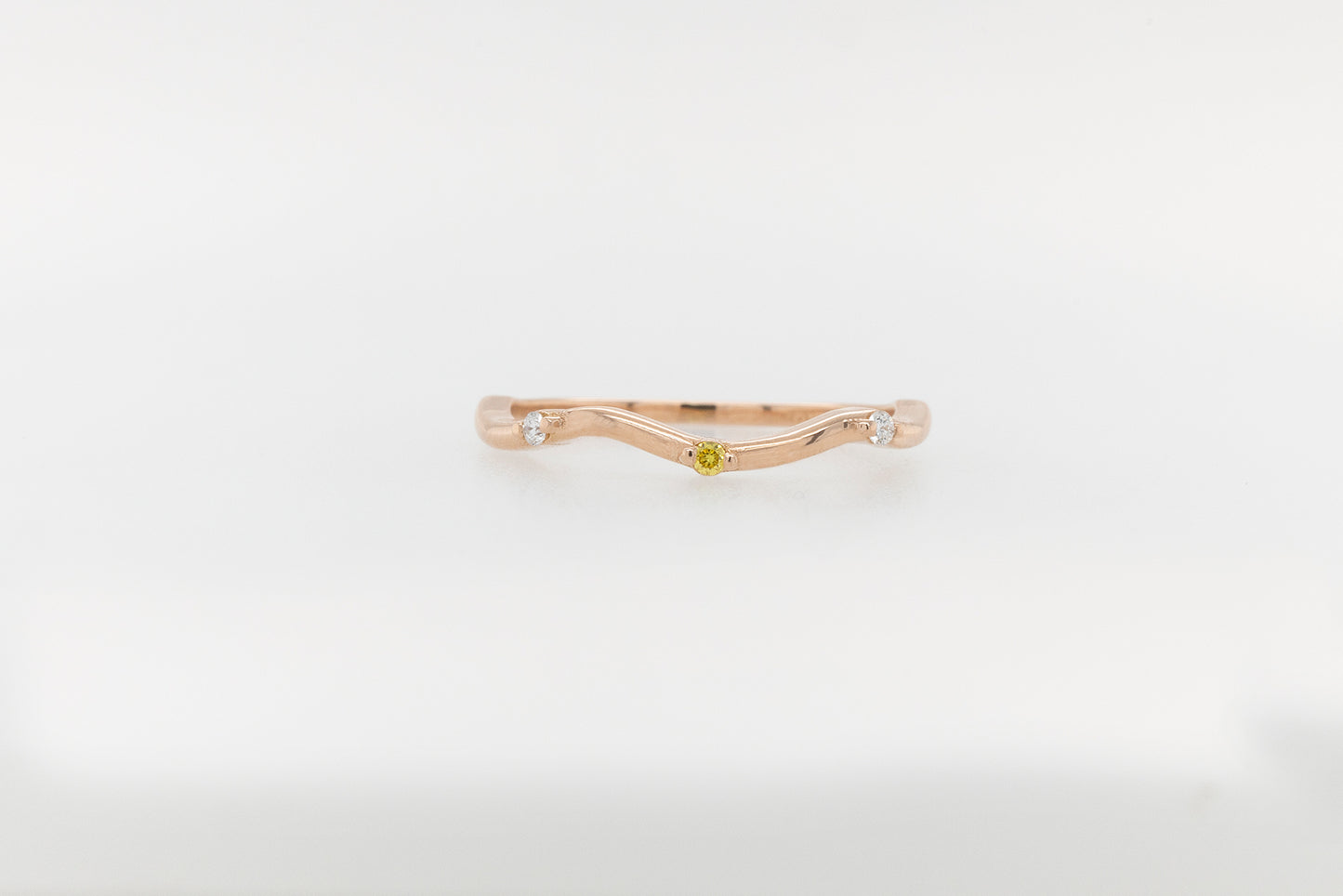 Yellow & White Diamond Wedder