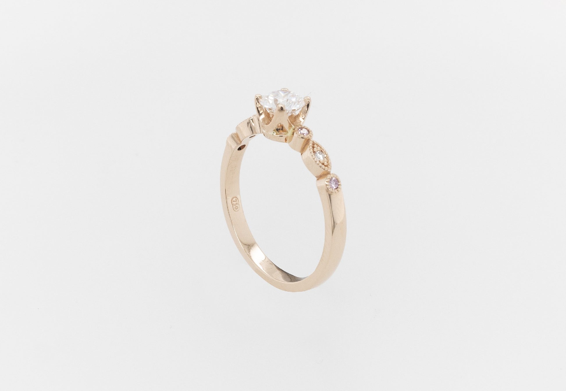 Pink & White Diamond Milgrain Engagment Ring 18RG