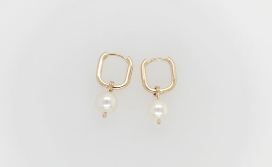 Akoya Pearl Huggies 