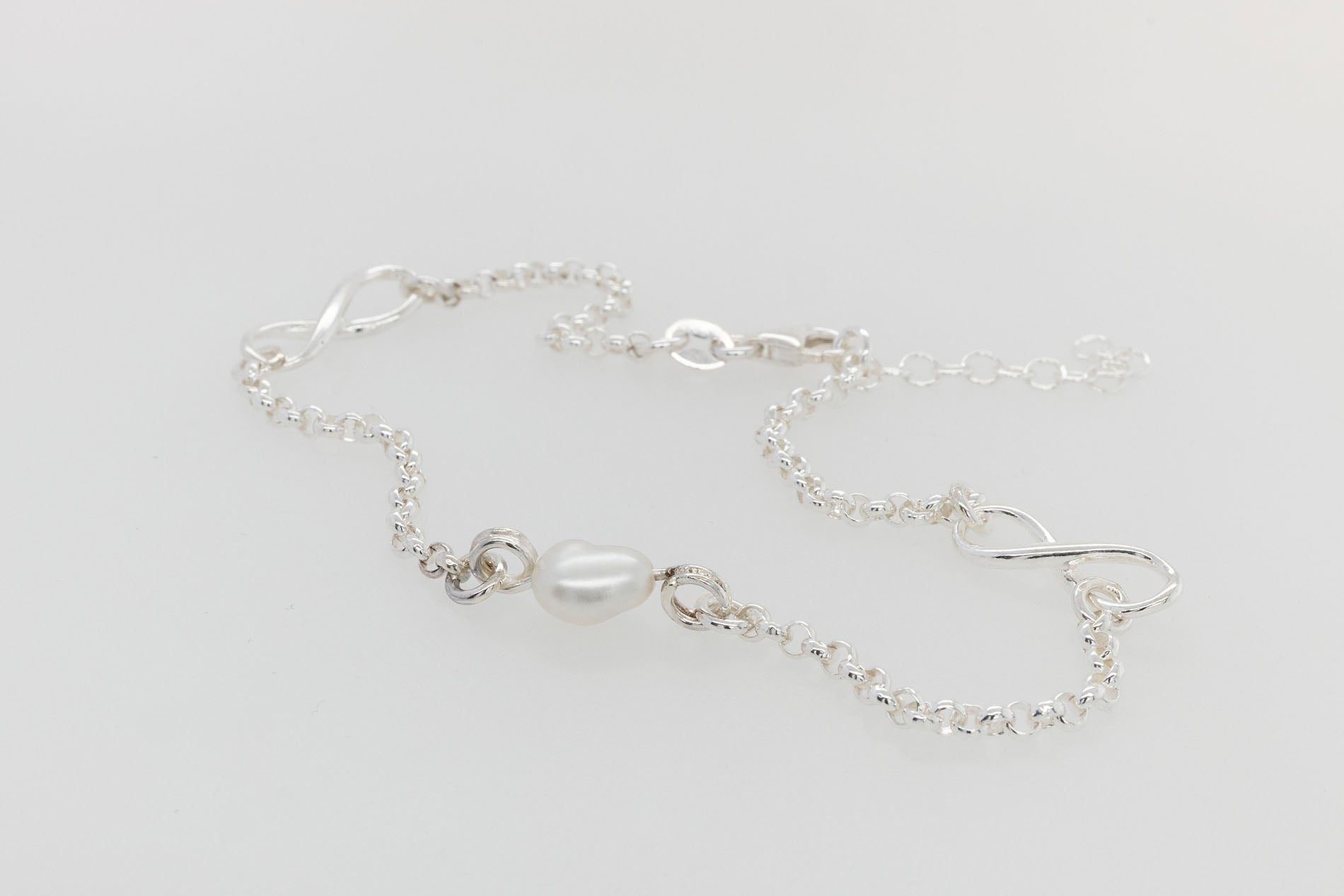 Keshi Infinity Anklet