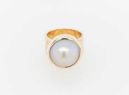 Thick Band Embossed Mabe Ring