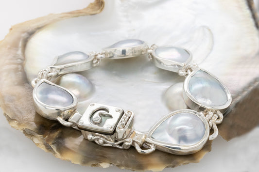 Mabe Bezel Chunky Bracelet