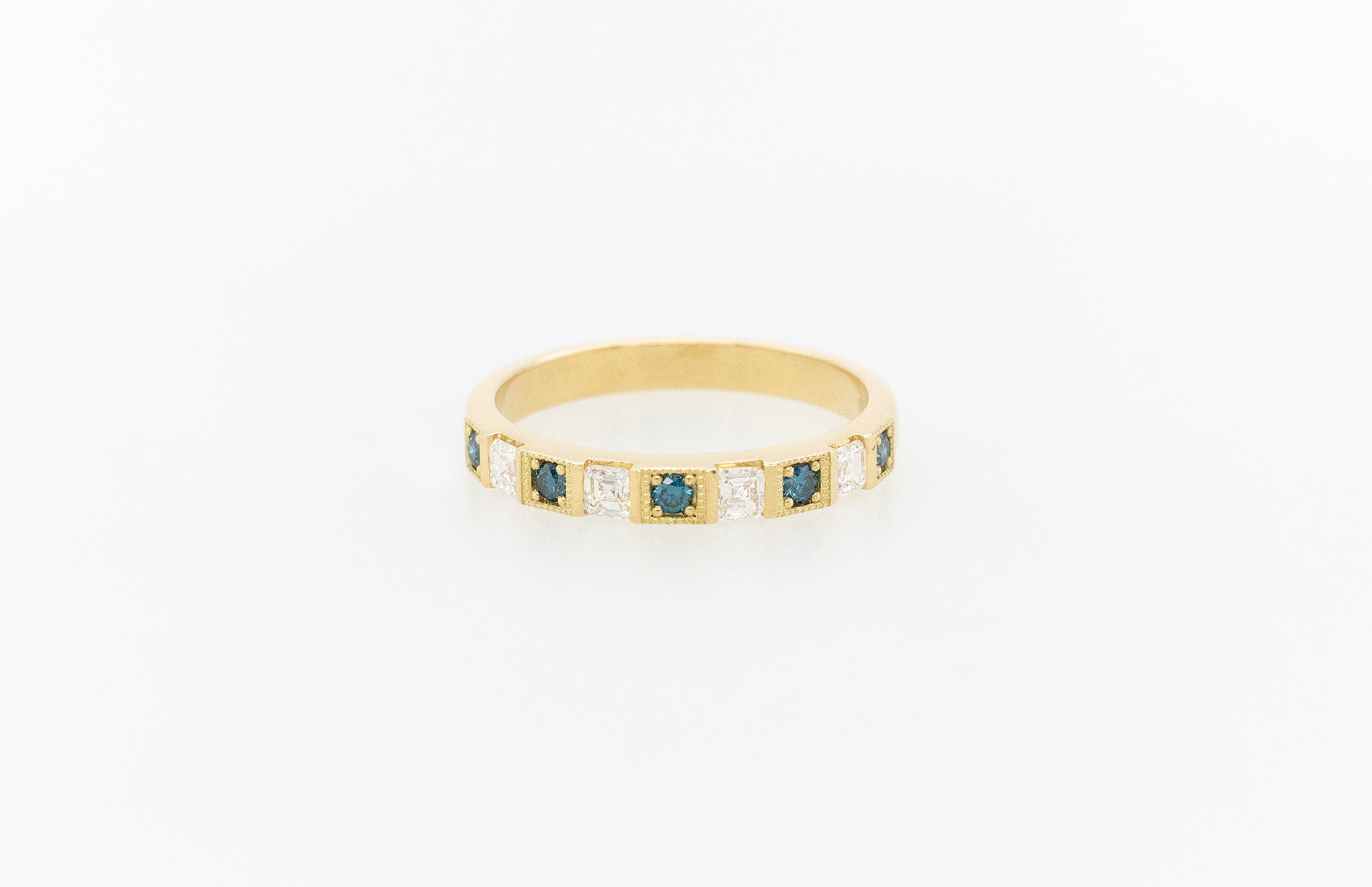 Eternity Ring Ascher Cut White & Blue Diamonds