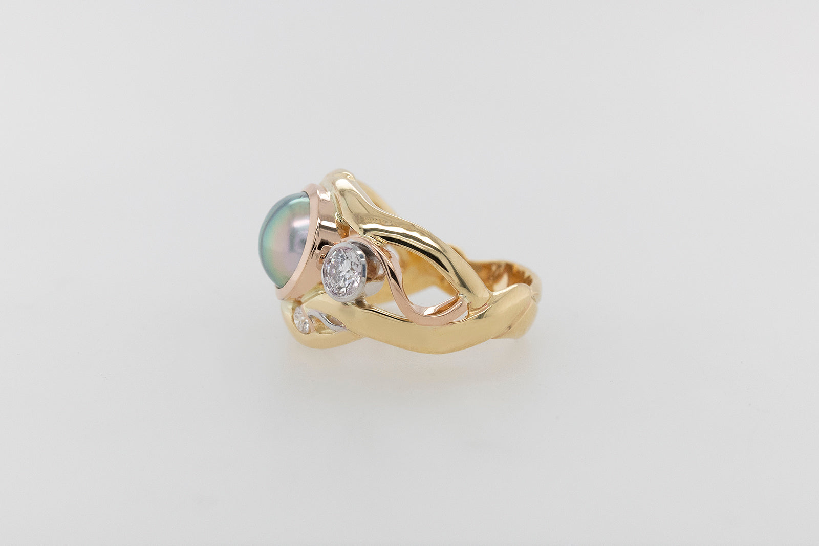 Rainbow Pearl Ring with Pink & White Diamonds