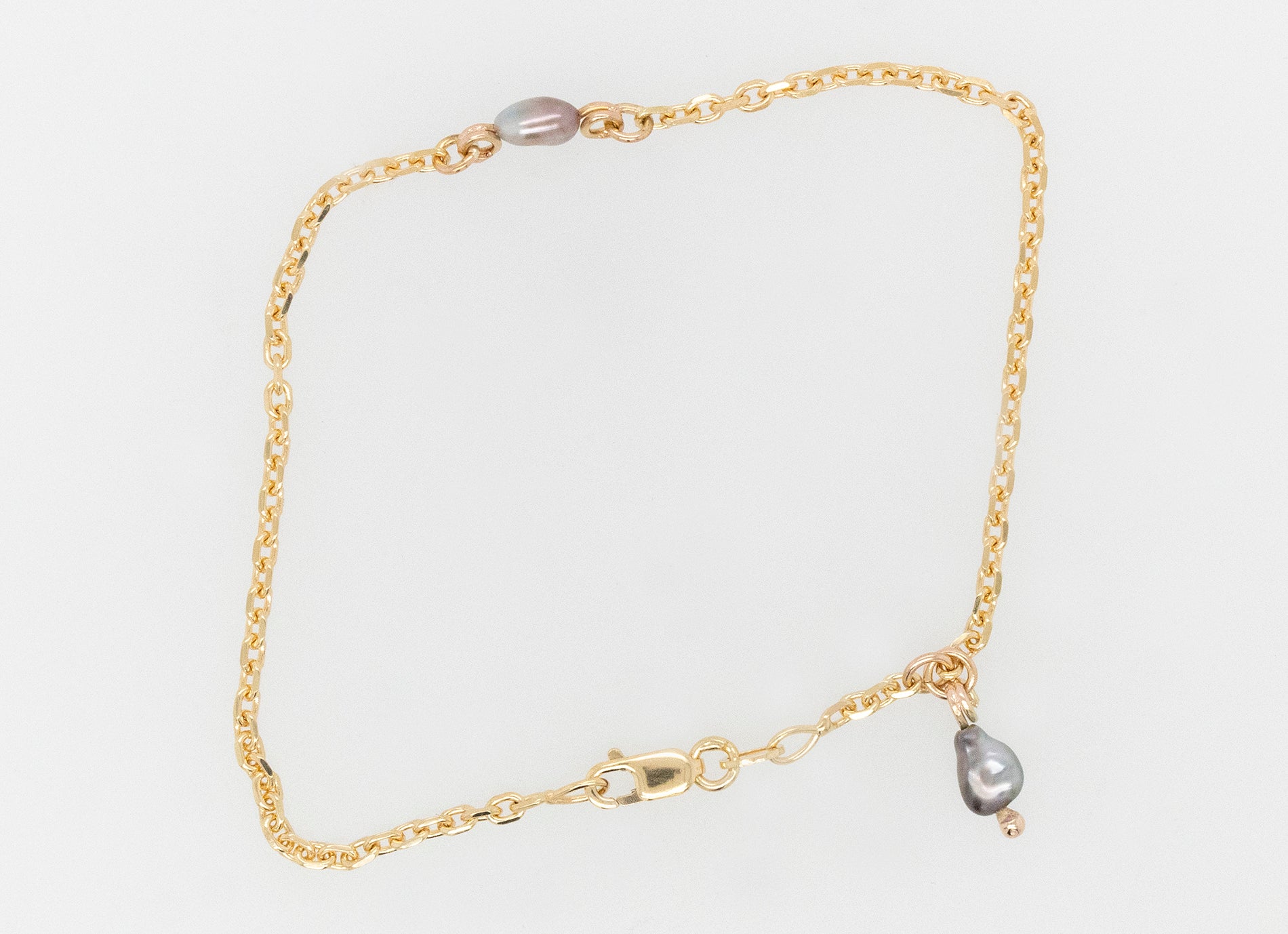 Keshi Bracelet with keshi charm