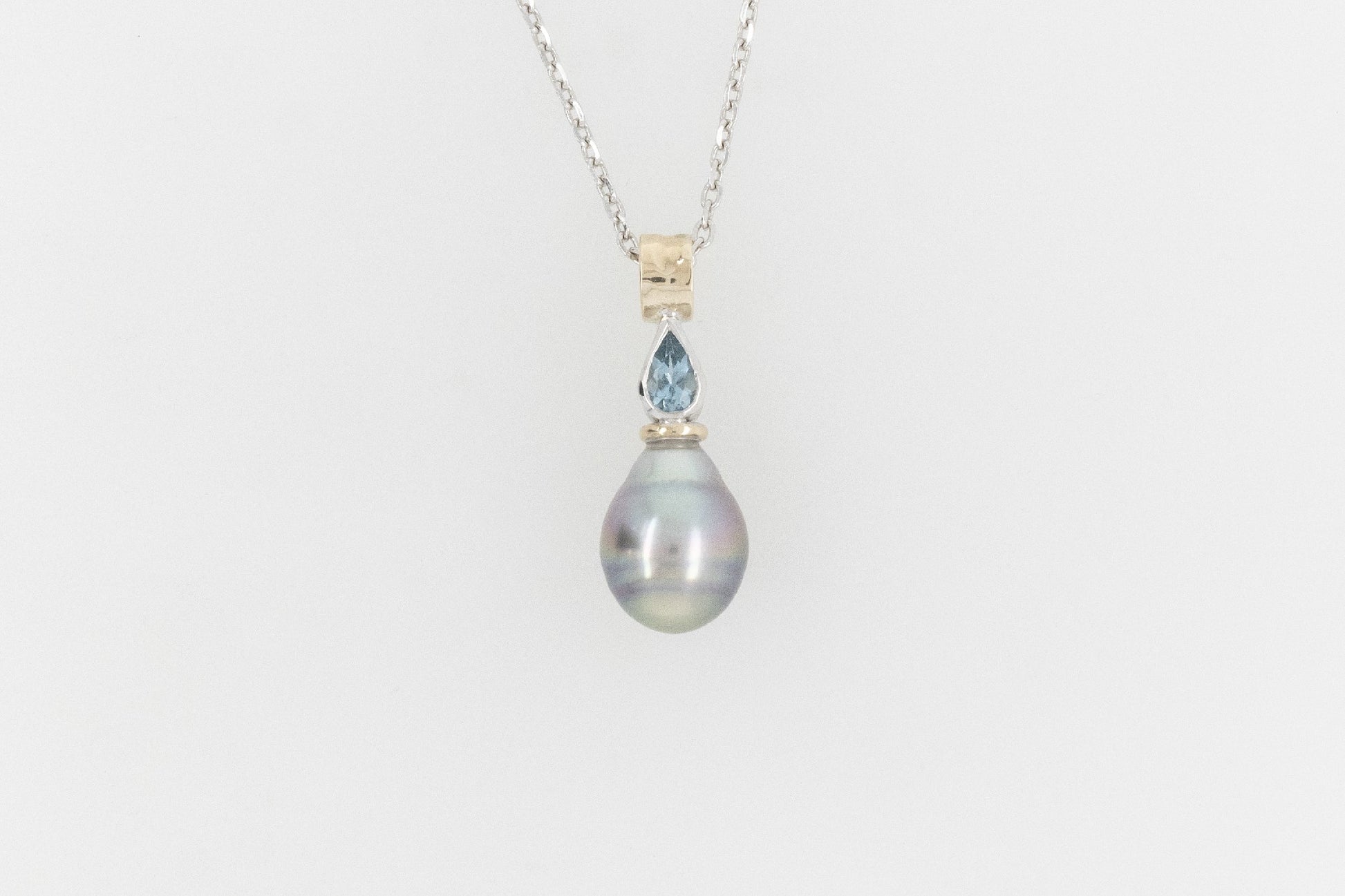 Abrolhos Pearl and Aquamarine Pendant