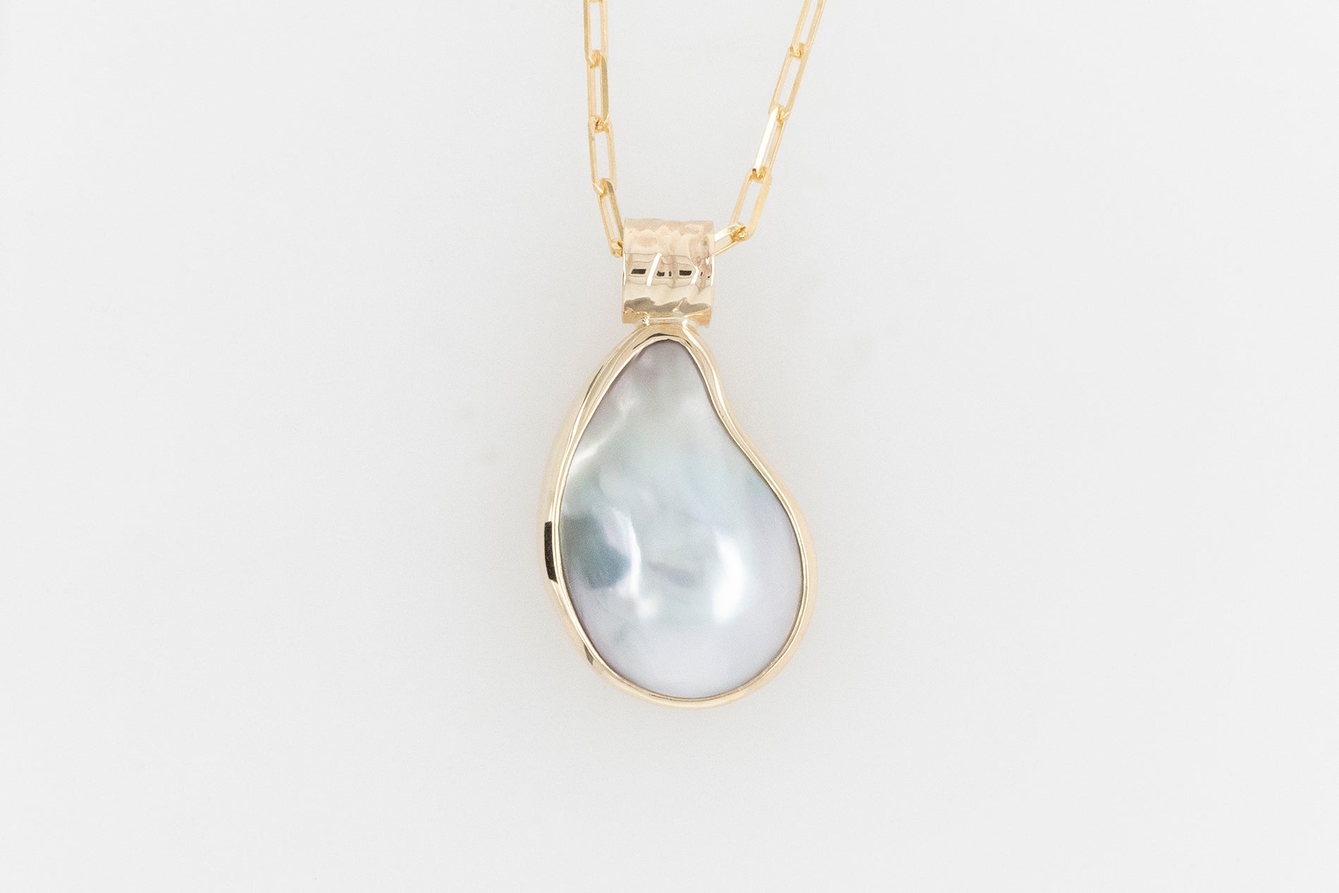Abrolhos Pearl Mabe Pendant