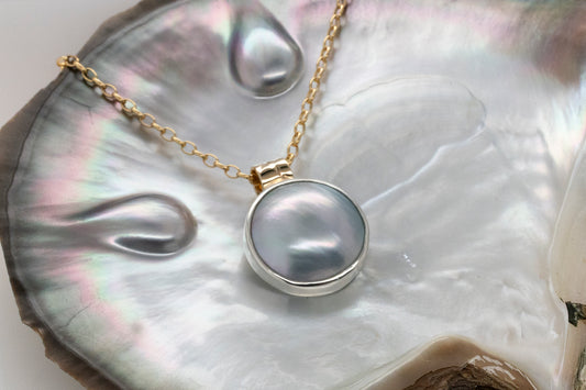 Abrolhos Island Mabe Pearl Pendant