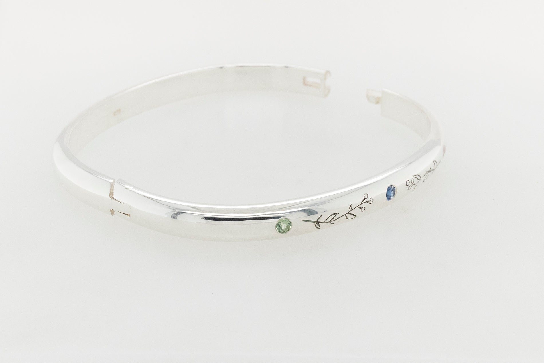 Floral Hand Engraved Hinged bangle