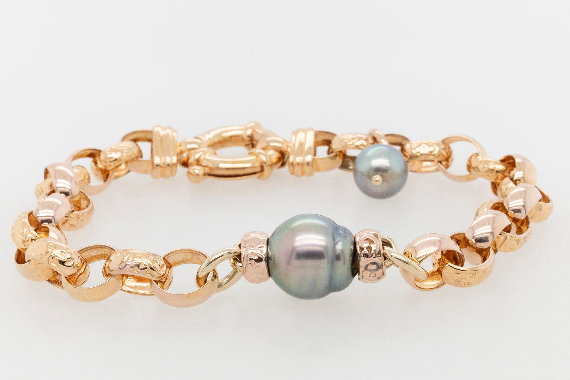 Fancy Pearl Belcher Two Tone Bracelet 