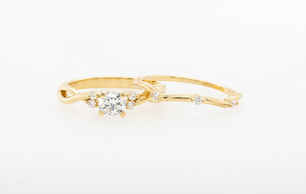 Twisted Band Diamond Wedding Ring