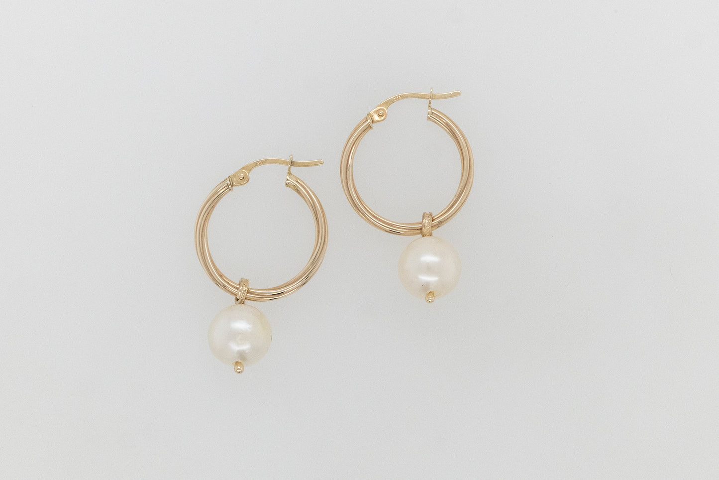 Abrolhops Pearl Hoop Earrings