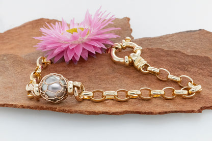 French Knitted Abrolhos Island Pearl Bracelet