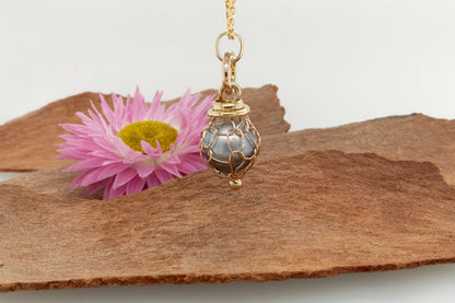 French Knitted Abrolhos Pearl Pendant 