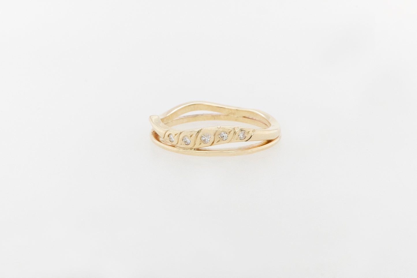 Pave Set Diamond Leaf Band Ring 9YG