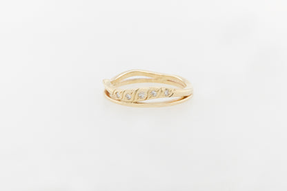 Pave Set Diamond Leaf Band Ring 9YG