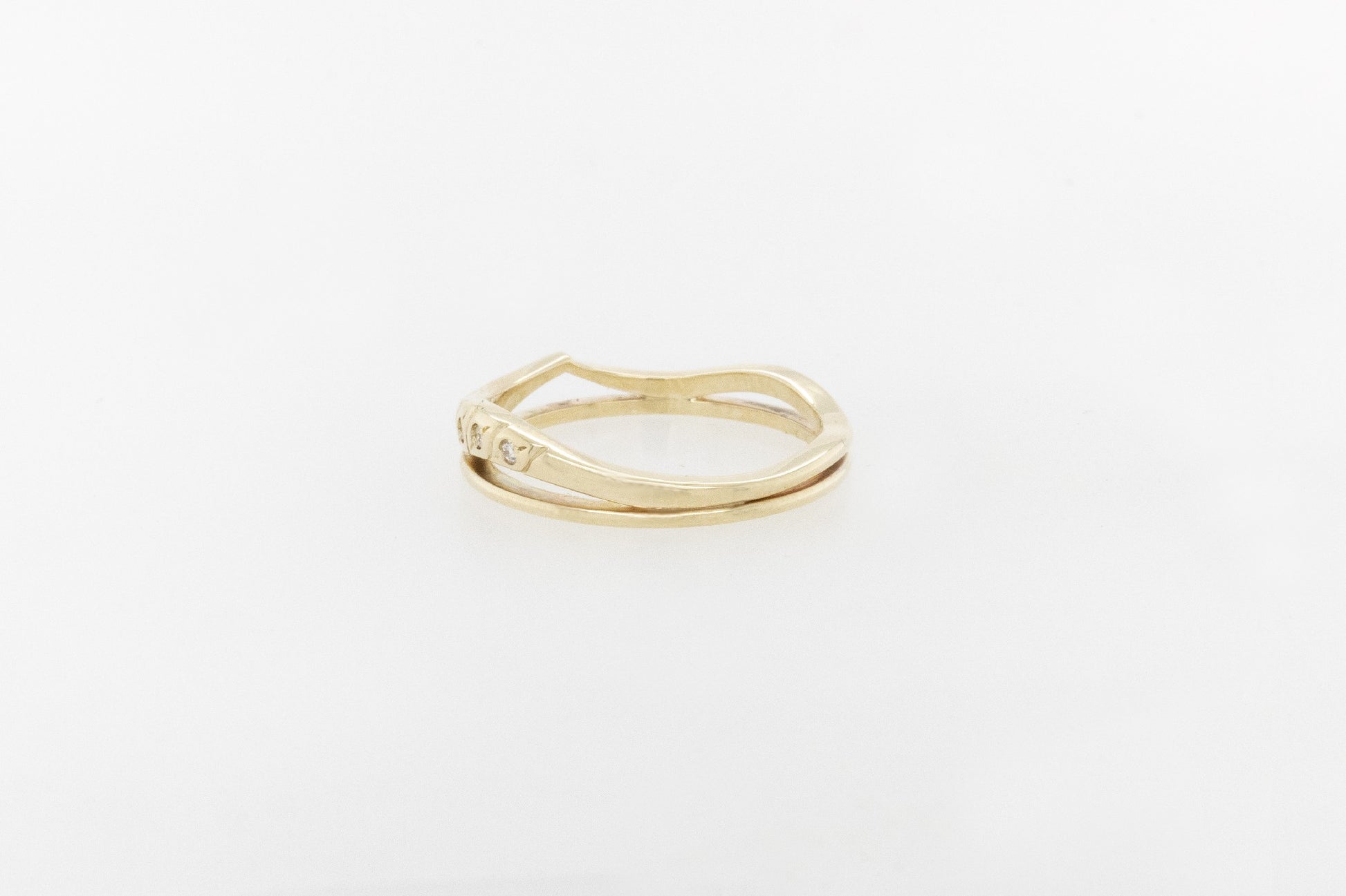 Pave Set Diamond Leaf Band Ring 9YG