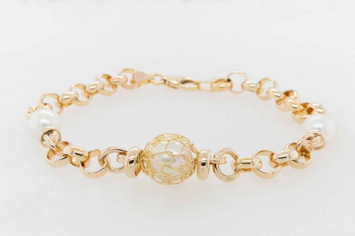 French Knitted Akoya Pearl Belcher Bracelet