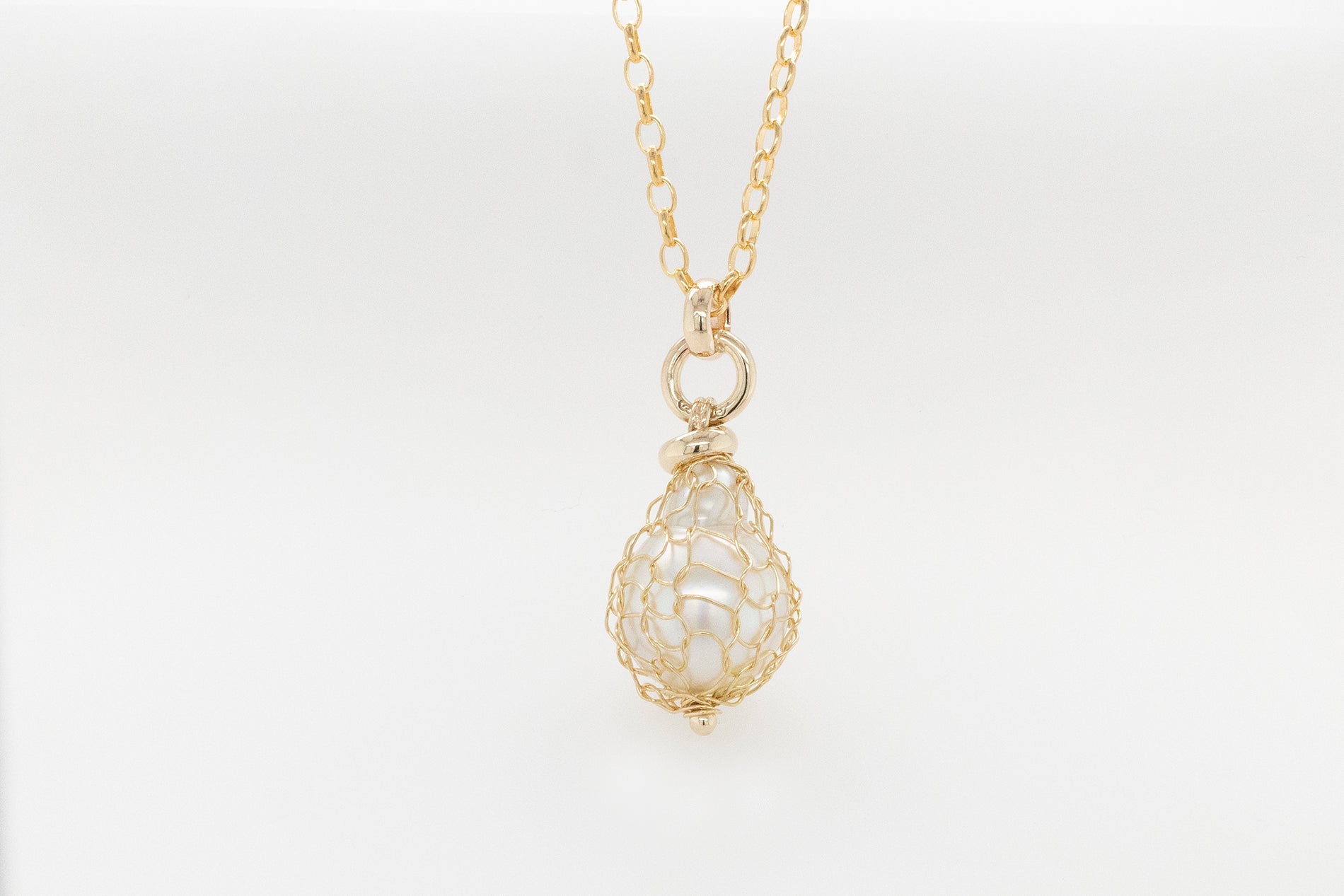 Cygnet Bay Baroque Pearl Pendant with French Knitting