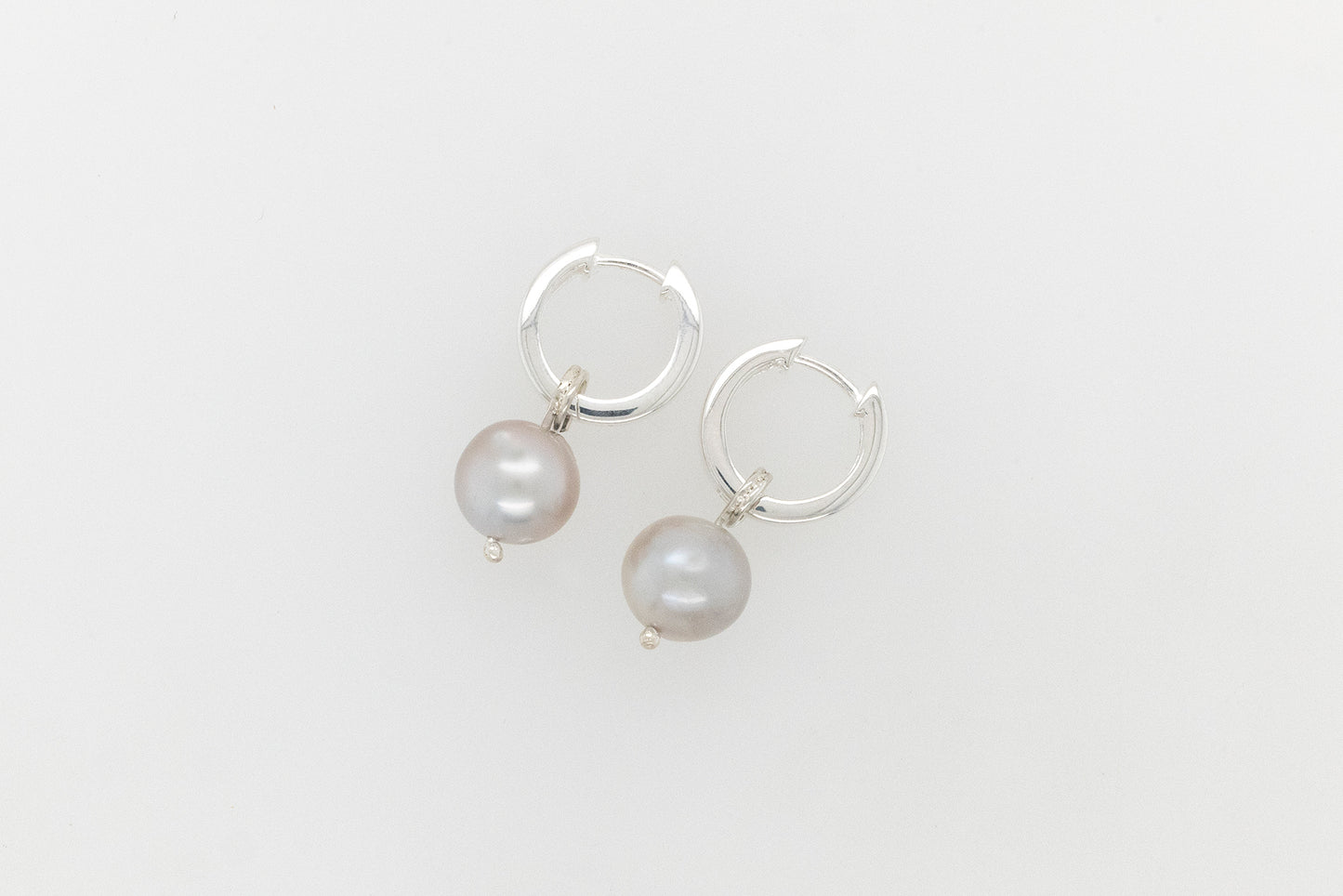 Abrolhos Islands Pearl Huggie Earrings