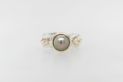 Abrolhos Islands Black Lipped Pearl Ring