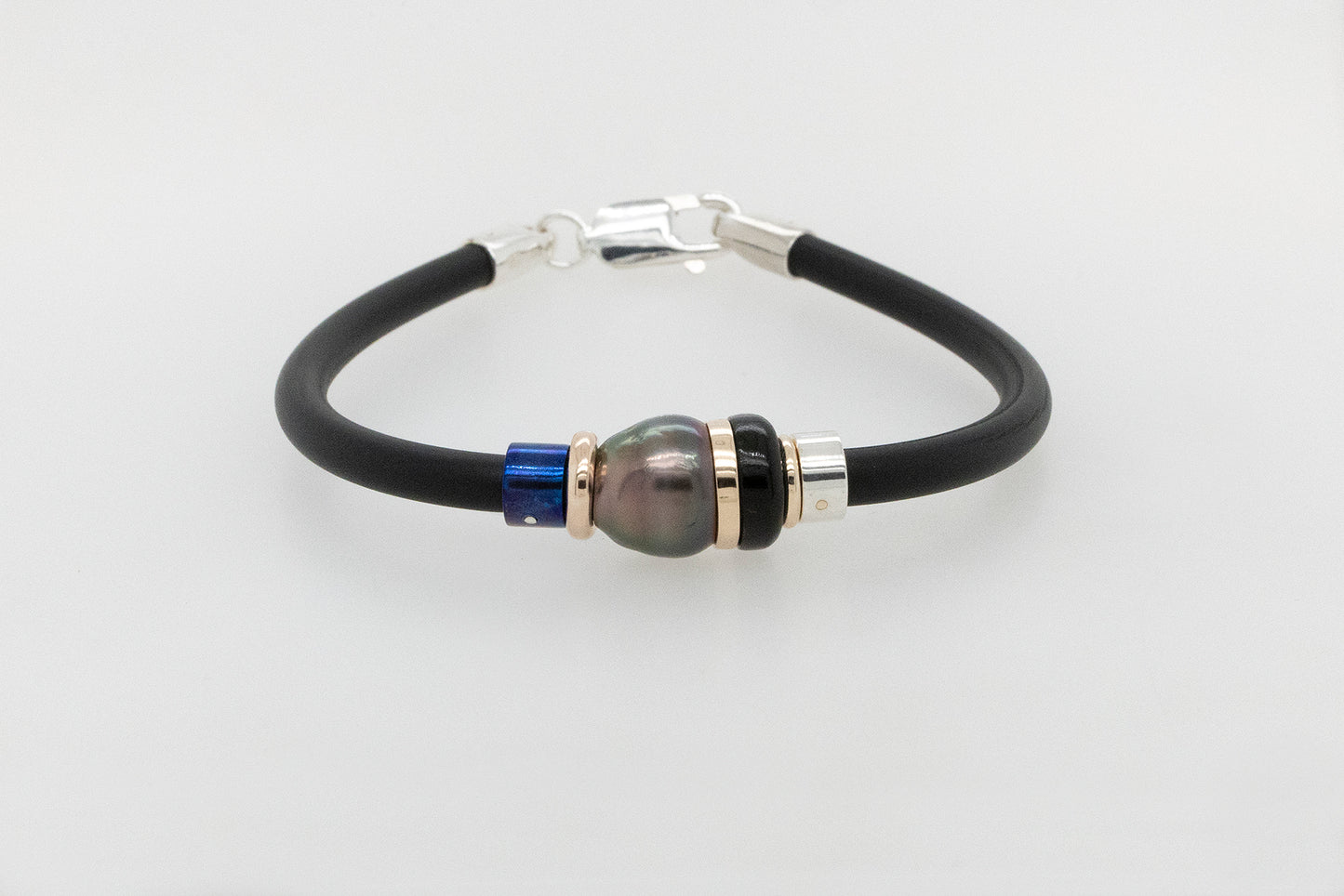 Abrolhos Black Coral and Pearl Neoprene 