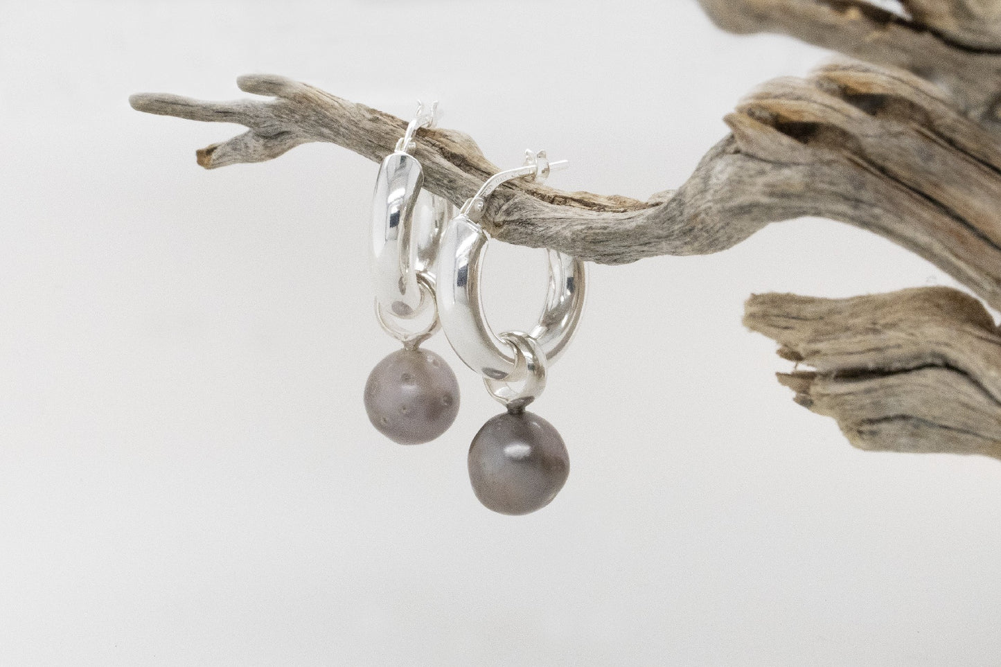 Mauve Pearl Huggie Earrings