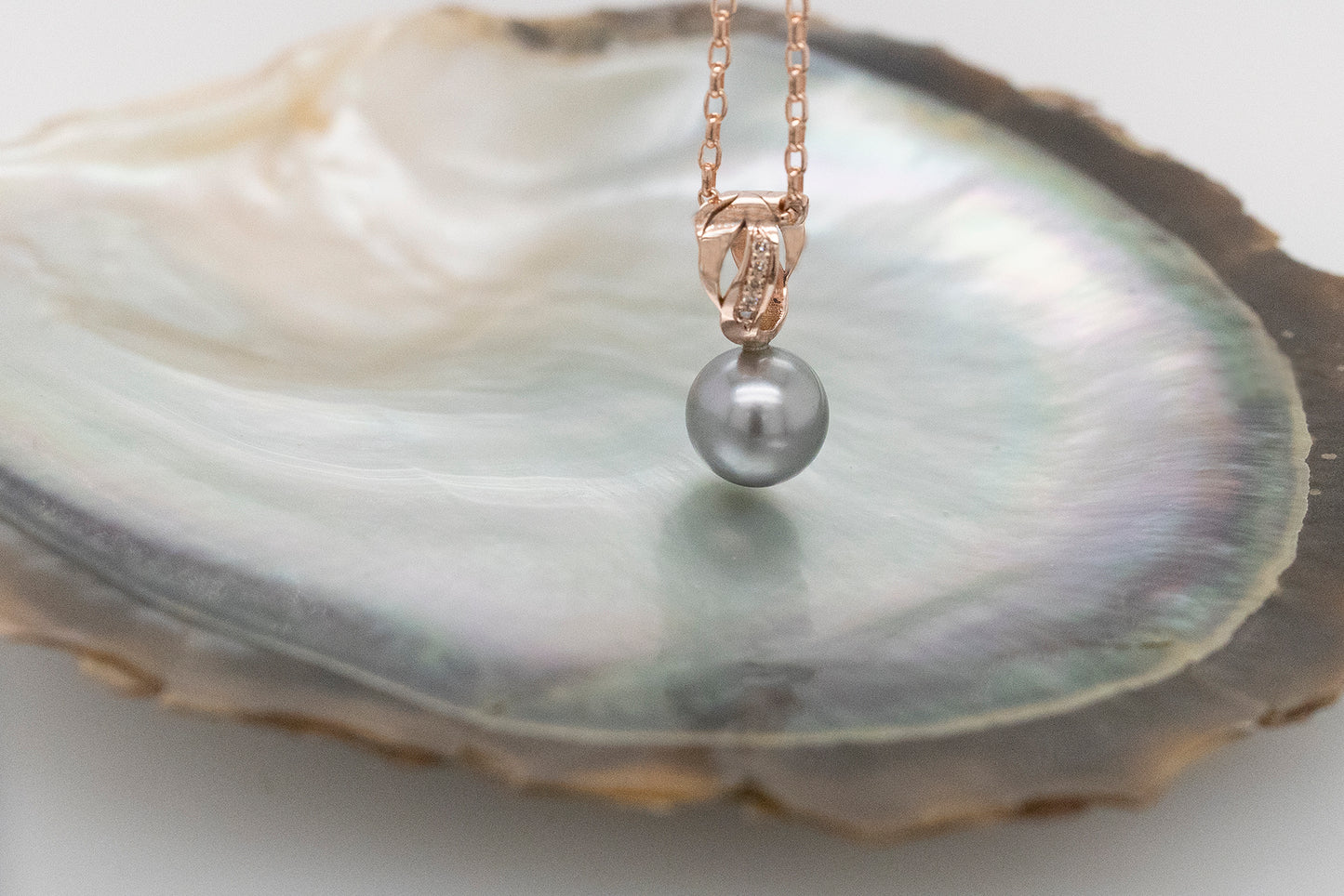 Abrolhos Island Black Lipped Pearl Pendant with Champagne Diamond Bale