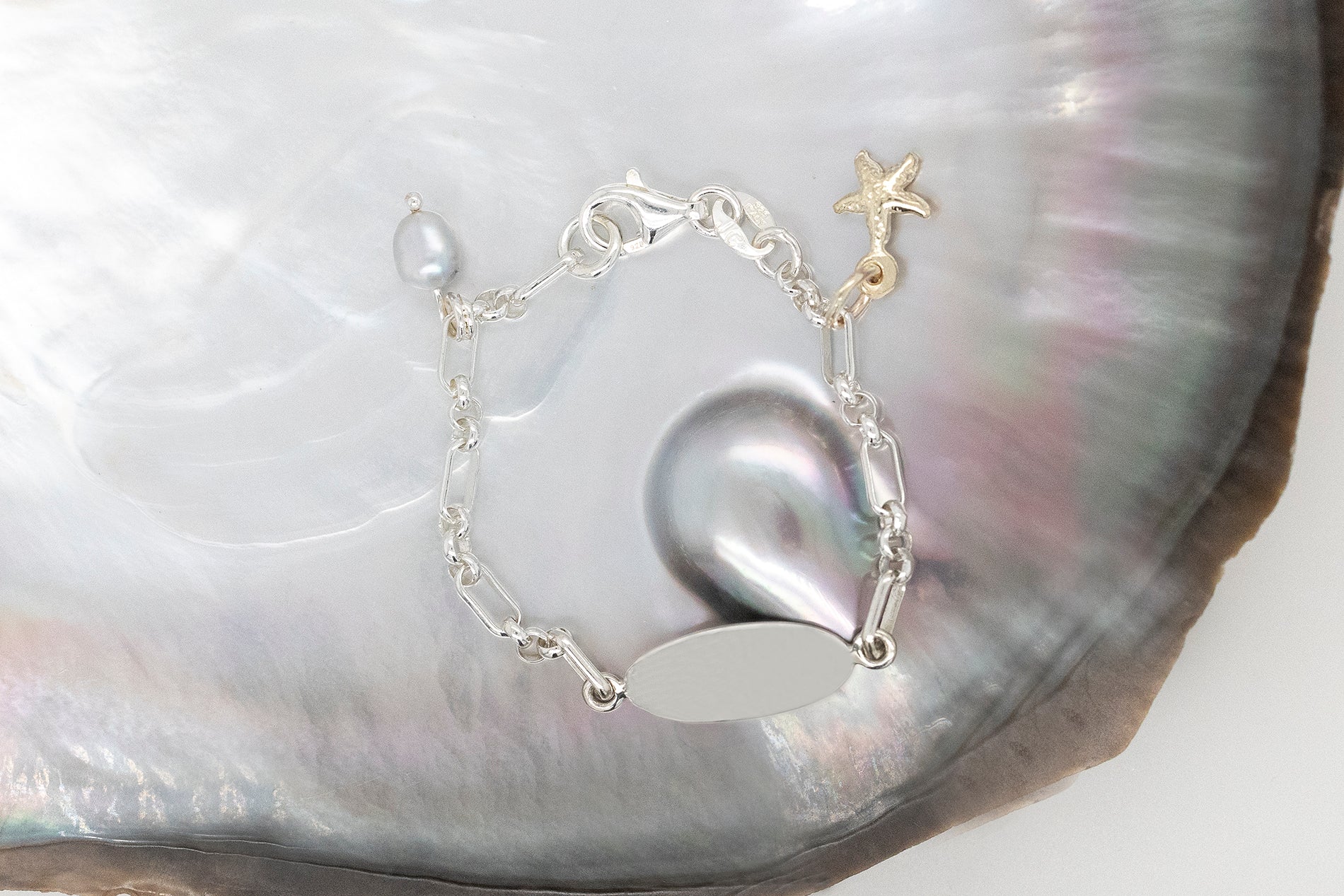 Baby Bracelet with Keshi Pearl and Gold Starfish charm
