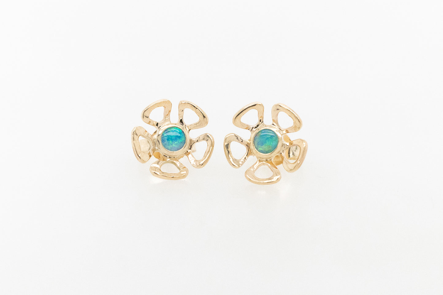 Opal Geraldton Wax Studs